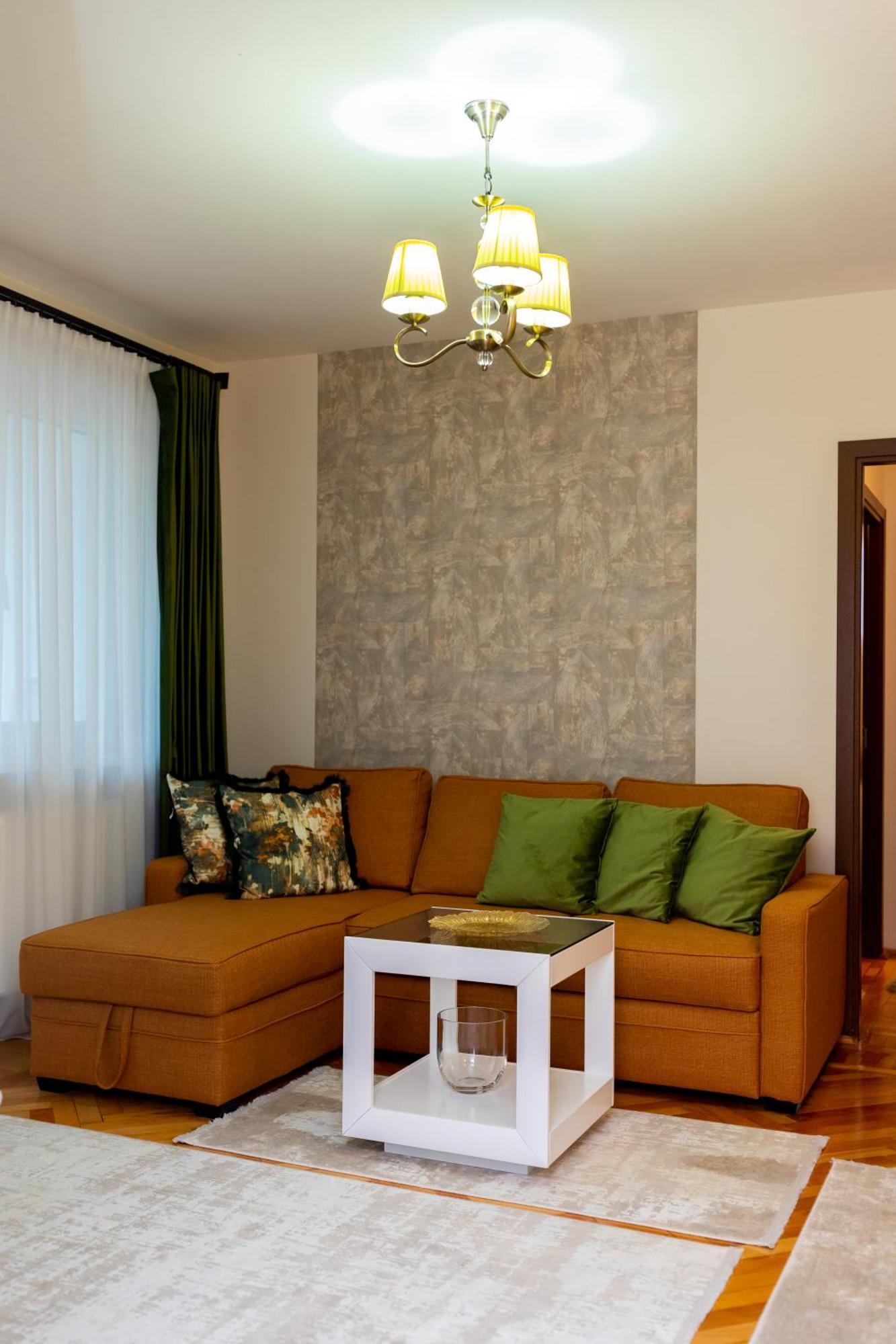 Apartament Octavia Hunedoara Buitenkant foto